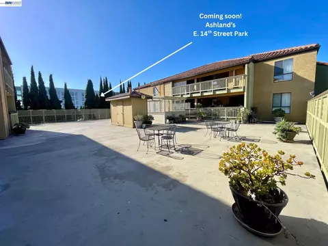 Exterior - 16006 E 14th St #204, Ashland, CA 94578 photo 2 of 3