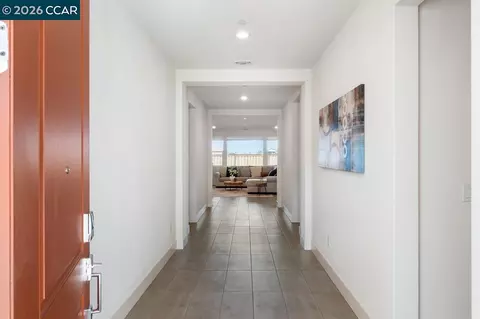 Entry Way - 6808 Verbena St, Tracy, CA 95377 photo 1 of 11