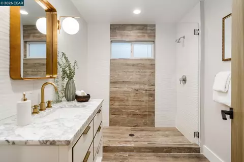 Bath - 2973 Limestone Rd, Alamo, CA 94507 photo 6 of 7