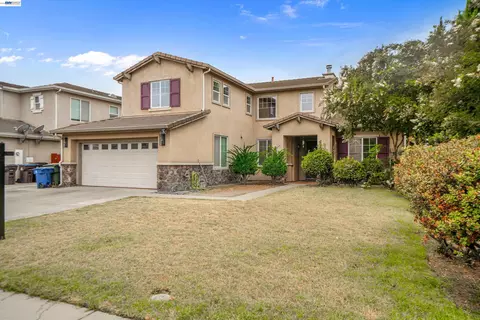 Exterior - 13253 Emerald Bay Ct, Lathrop, CA 95330 photo 2 of 5