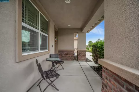 Exterior - 816 Pathfinder, Oakley, CA 94561 photo 4 of 13
