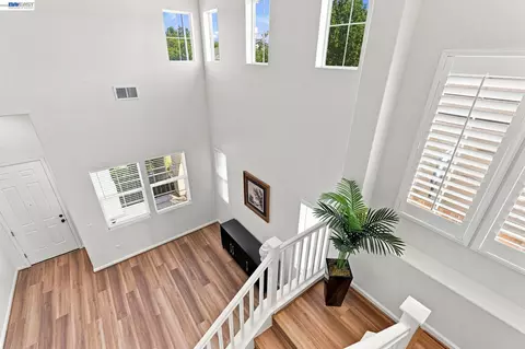 Entry Way - 4597 Bonsai Ave, Tracy, CA 95377 photo 3 of 4