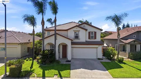 Exterior - 4597 Bonsai Ave, Tracy, CA 95377 photo 4 of 9