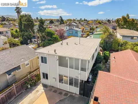 View/Area - 1226 Haskell St, Berkeley, CA 94702 photo 1 of 10