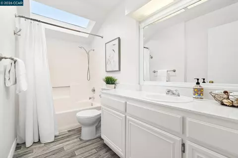 Bath - 416 Mill Rd, Martinez, CA 94553 photo 2 of 2