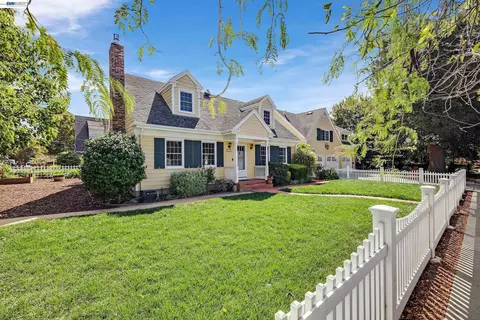 Exterior - 210 D St, Fremont, CA 94536 photo 3 of 15