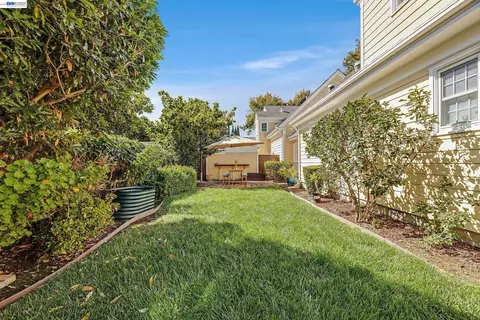 Exterior - 210 D St, Fremont, CA 94536 photo 9 of 15