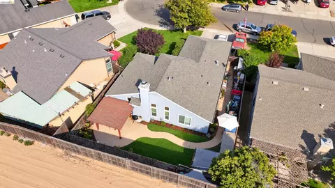 View/Area - 686 Frazier Dr, Oakley, CA 94561 photo 2 of 2