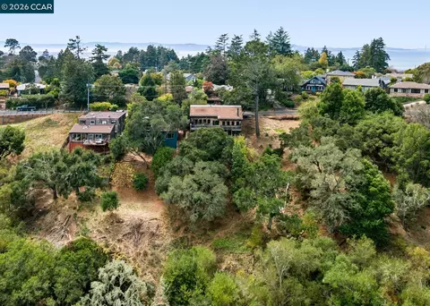 View/Area - 281 Los Altos Dr, Kensington, CA 94708 photo 3 of 6