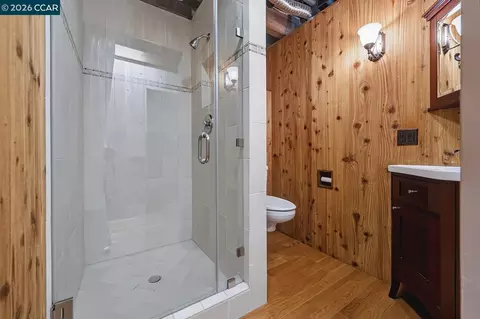 Bath - 281 Los Altos Dr, Kensington, CA 94708 photo 6 of 6