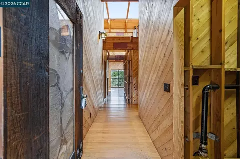 Entry Way - 281 Los Altos Dr, Kensington, CA 94708 photo 1 of 5