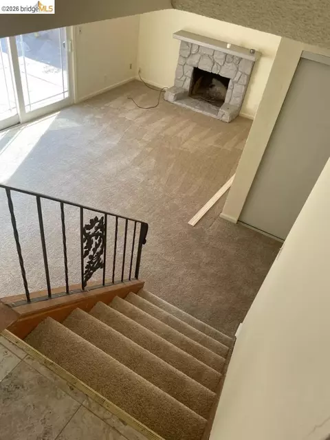 Living - 2206 Seacliff Dr, Milpitas, CA 95035 photo 1 of 1