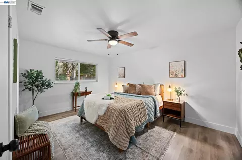 Bedroom - 2136 Holbrook Dr, Concord, CA 94519 photo 1 of 5