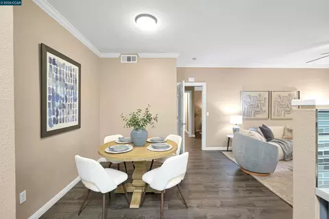 Dining - 138 Marsala Ct, Hercules, CA 94547 photo 2 of 3