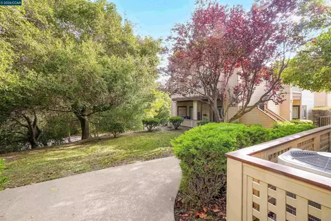 Exterior - 138 Marsala Ct, Hercules, CA 94547 photo 2 of 20