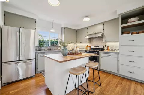 Kitchen - 1106 Russell St, Berkeley, CA 94702 photo 1 of 5