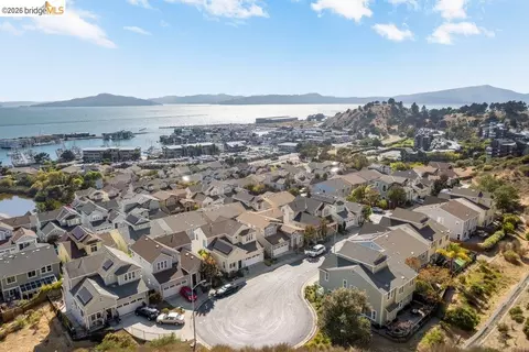 View/Area - 207 Flagship Ct, Richmond, CA 94801 photo 8 of 15