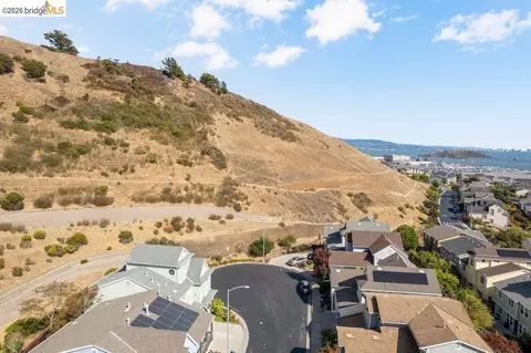 View/Area - 207 Flagship Ct, Richmond, CA 94801 photo 4 of 15