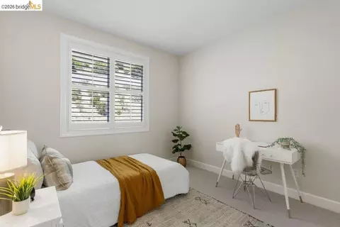 Bedroom - 207 Flagship Ct, Richmond, CA 94801 photo 7 of 7