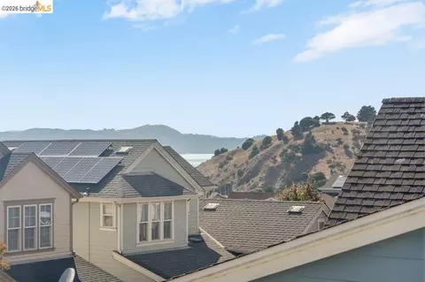 View/Area - 207 Flagship Ct, Richmond, CA 94801 photo 2 of 15