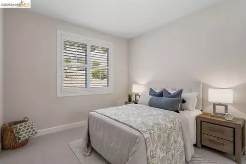 Bedroom - 207 Flagship Ct, Richmond, CA 94801 photo 4 of 7