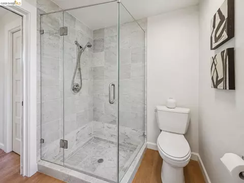Bath - 2129 Roosevelt Ave, Berkeley, CA 94703 photo 1 of 2