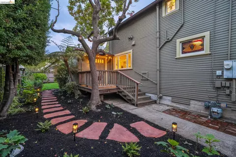 Exterior - 2129 Roosevelt Ave, Berkeley, CA 94703 photo 11 of 19