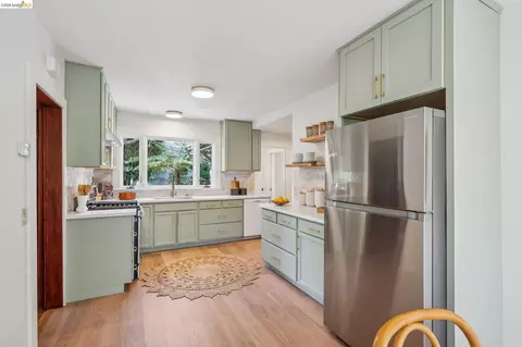 Kitchen - 2129 Roosevelt Ave, Berkeley, CA 94703 photo 1 of 2
