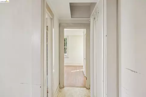 Entry Way - 1711 Milvia #A, Berkeley, CA 94709 photo 3 of 3