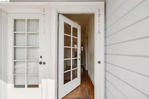 Entry Way - 1711 Milvia #A, Berkeley, CA 94709 photo 1 of 3