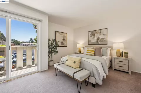 Bedroom - 1814 Wildbrook Ct #C, Concord, CA 94521 photo 6 of 9