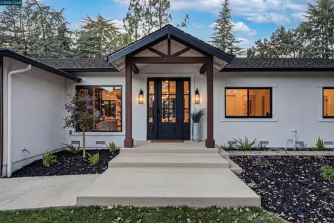 27 Crest Ave, Alamo, CA 94507