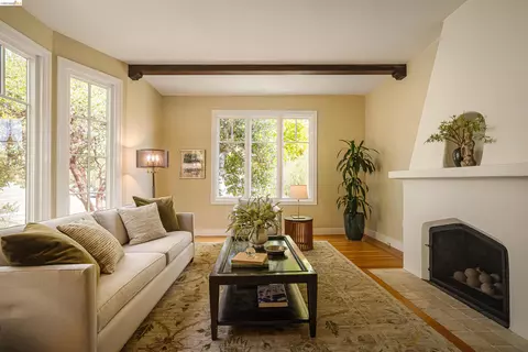 Living - 1564 Beverly Pl, Berkeley, CA 94706 photo 1 of 3
