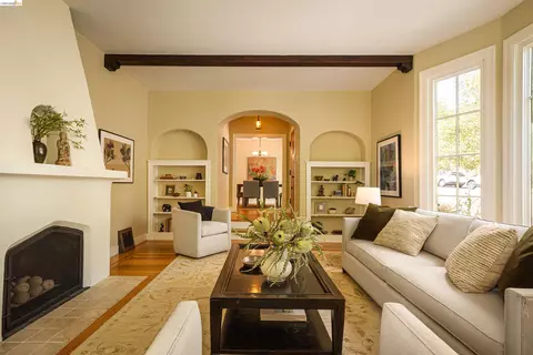 Living - 1564 Beverly Pl, Berkeley, CA 94706 photo 3 of 3