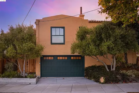 Exterior - 1564 Beverly Pl, Berkeley, CA 94706 photo 10 of 15