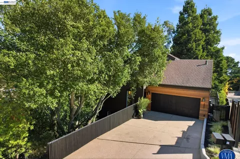Exterior - 6801 Buckingham Blvd, Berkeley, CA 94705 photo 12 of 12