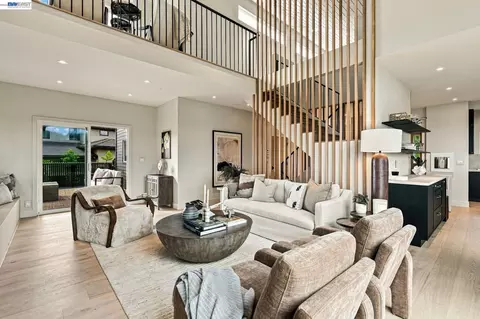 Living - 6801 Buckingham Blvd, Berkeley, CA 94705 photo 3 of 3