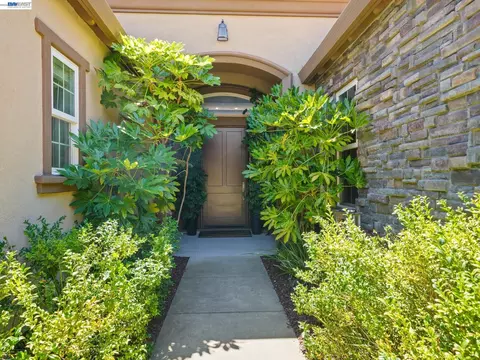 Other - 65 Stonebrae Rd, Hayward, CA 94542 photo 2 of 23