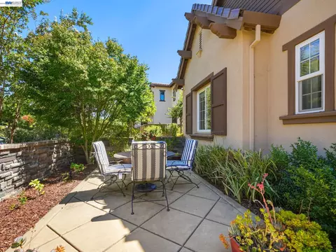Exterior - 65 Stonebrae Rd, Hayward, CA 94542 photo 7 of 30