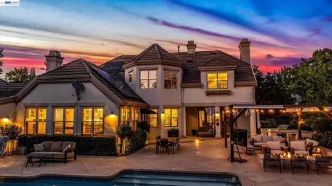 Exterior - 3019 E Ruby Hill Dr, Pleasanton, CA 94566 photo 10 of 10