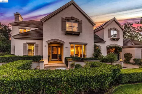 Exterior - 3019 E Ruby Hill Dr, Pleasanton, CA 94566 photo 2 of 10