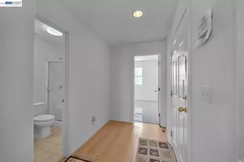 Entry Way - Undisclosed, Fairfield, CA 94533 photo 3 of 4