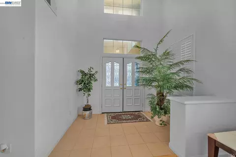 Entry Way - Undisclosed, Fairfield, CA 94533 photo 1 of 4