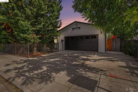 Exterior - 545 E Arques Ave, Sunnyvale, CA 94085 photo 2 of 15