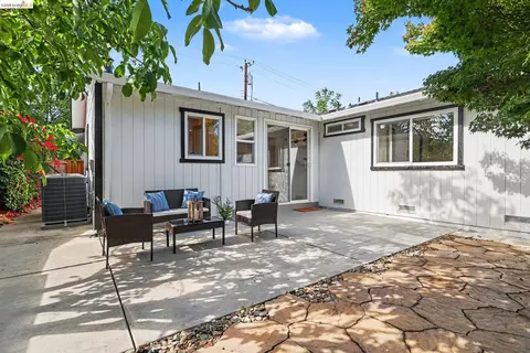 Exterior - 545 E Arques Ave, Sunnyvale, CA 94085 photo 9 of 15