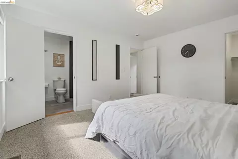 Bedroom - 545 E Arques Ave, Sunnyvale, CA 94085 photo 2 of 4