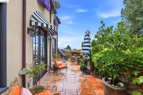 Exterior - 893 Santa Barbara Rd, Berkeley, CA 94707 photo 8 of 15