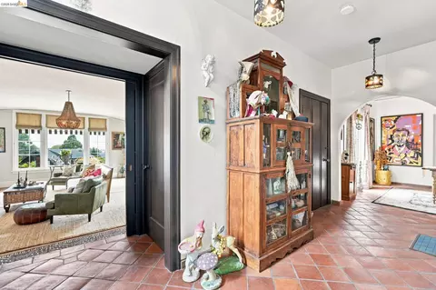 Entry Way - 893 Santa Barbara Rd, Berkeley, CA 94707 photo 1 of 7
