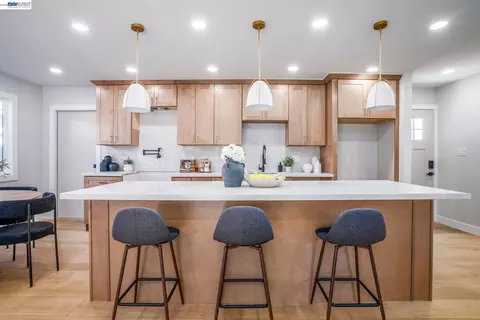 Kitchen - 42663 Hamilton Way, Fremont, CA 94538 photo 2 of 12