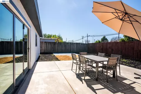 Exterior - 42663 Hamilton Way, Fremont, CA 94538 photo 6 of 9